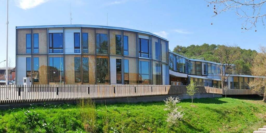 Puertas y parquets en Begues
naturaleza, exclusividad y tranquilidad en el Baix Llobregat
