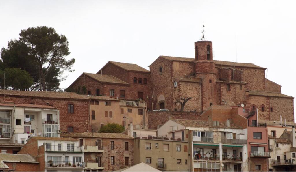 Corbera de Llobregat: naturaleza, tranquilidad y calidad de vida en el Baix Llobregat
Corbera de Llobregat es un municipio con alto nivel de renta per cápita, rodeado de bosques, con vistas al valle y excelente conexión con Barcelona.