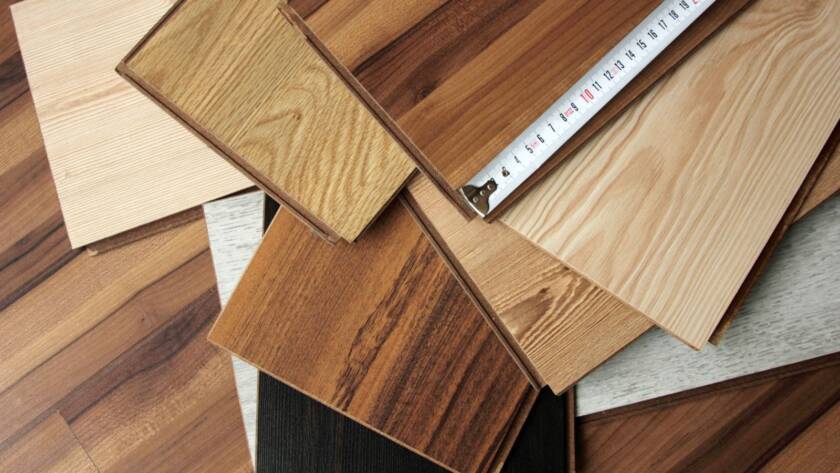Roble natural, roble miel o nogal: descubre tres colores de parquet atemporales y fáciles de combinar.
